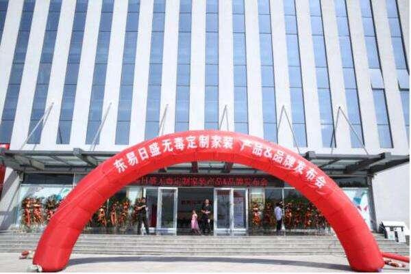 ���S�����偠t