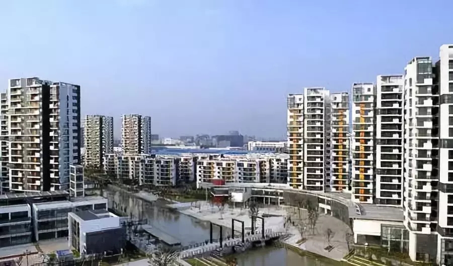 ���������Ϸ��оGɫ�����l(f��)չ�l������(sh��)ʩ�п՚��ܟ�ˮ���Ϳ՚�Դ��ý���