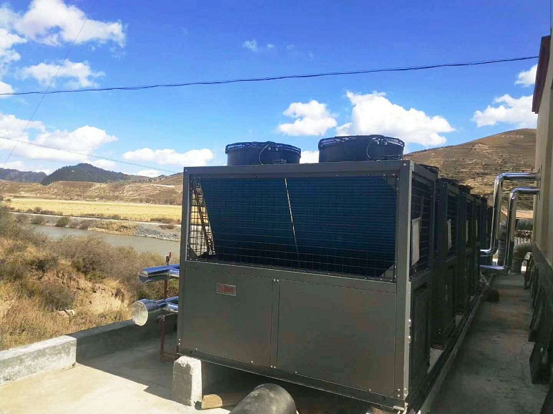 魯禹超低溫空氣源熱泵機(jī)組實(shí)拍 魯禹超低溫空氣源熱泵機(jī)組實(shí)拍